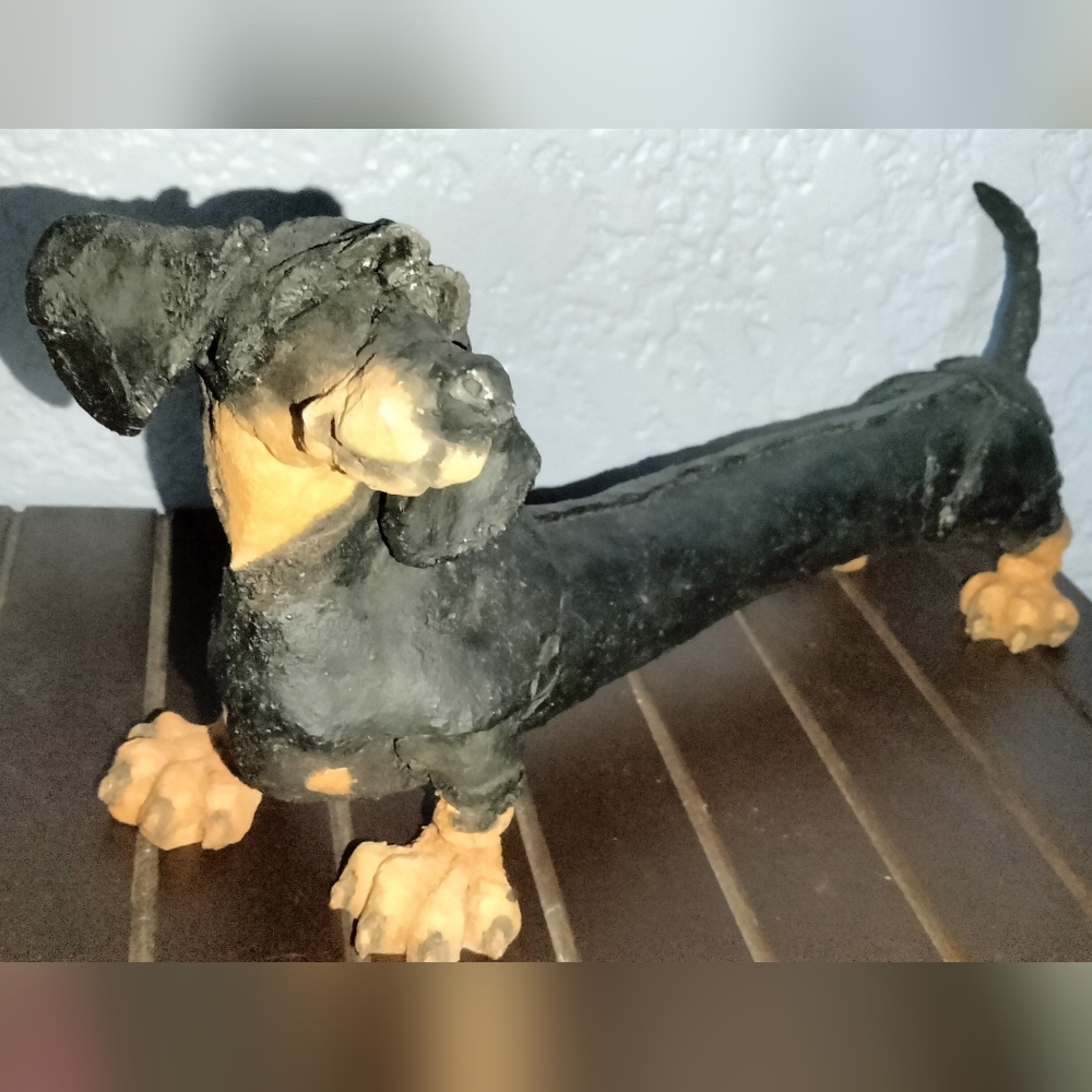 2001 A Breed Apart Black and Tan Dachshund Decor